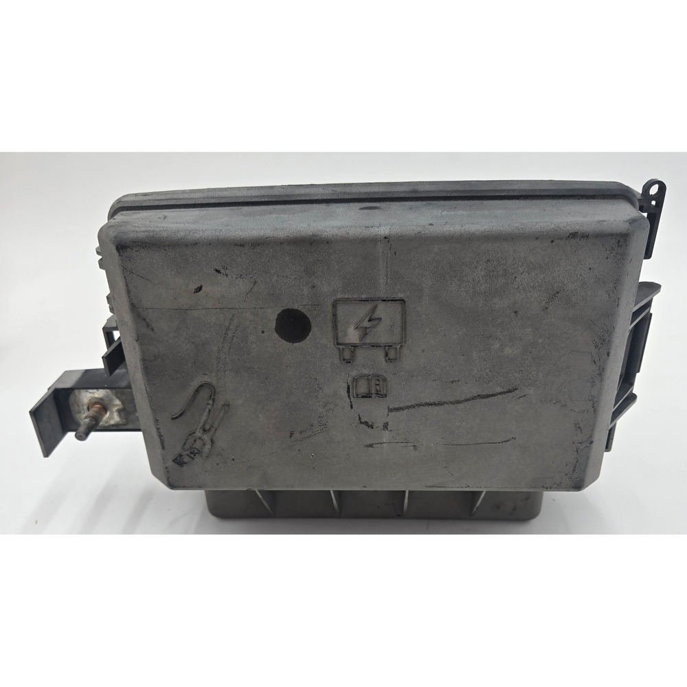2006 Dodge Charger 3.5L Body Control Module BCM Fuse Box OEM P04692028AL